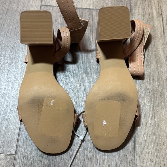 NEW! Linea Paolo Eden Heels - Size 7.5 - Picture 13 of 15